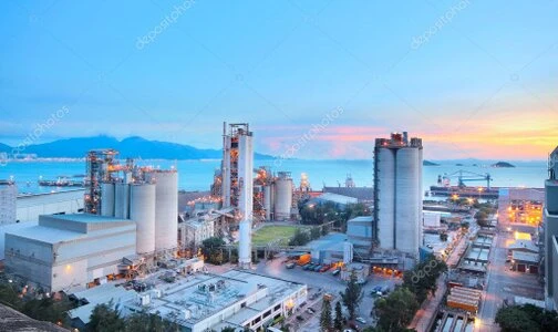 Estructuras de soporte en concreto en planta industrial